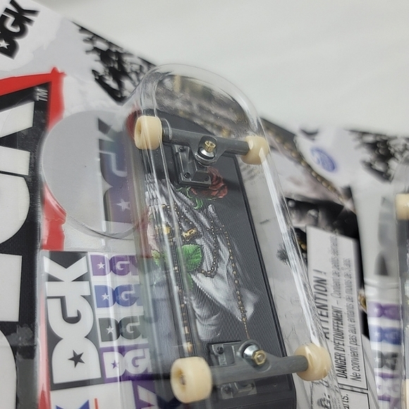 Spin Master Tech Deck DGK Ultra Rare Graphic Changing Skateboard - Picture 4 of 4